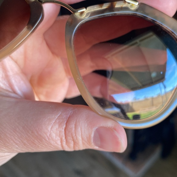 Prada Aviator Tortoise Shell Gold Tone sun glasses w/ COA - Picture 8 of 12